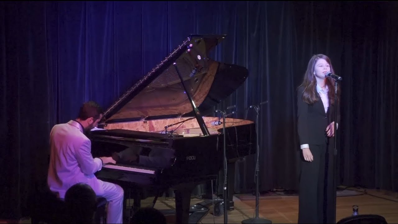 Mia McIntosh & Alexander Xhoja – Million Years Ago | Adele Cover (Live Duo)