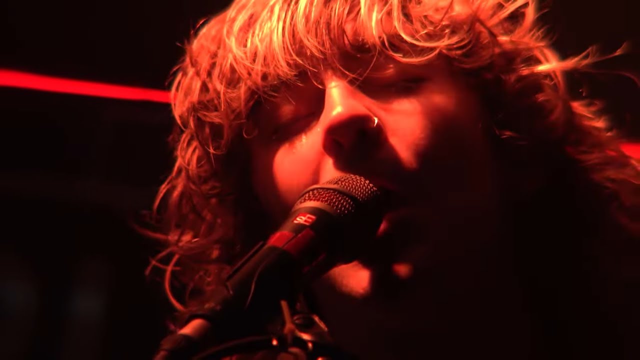 Bones Ate Arfa - Vineyard - The Temple (Eastbourne)