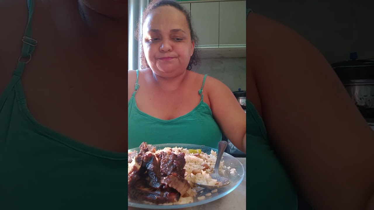 Meu almoço de hoje foi simples mas estava muito gostoso