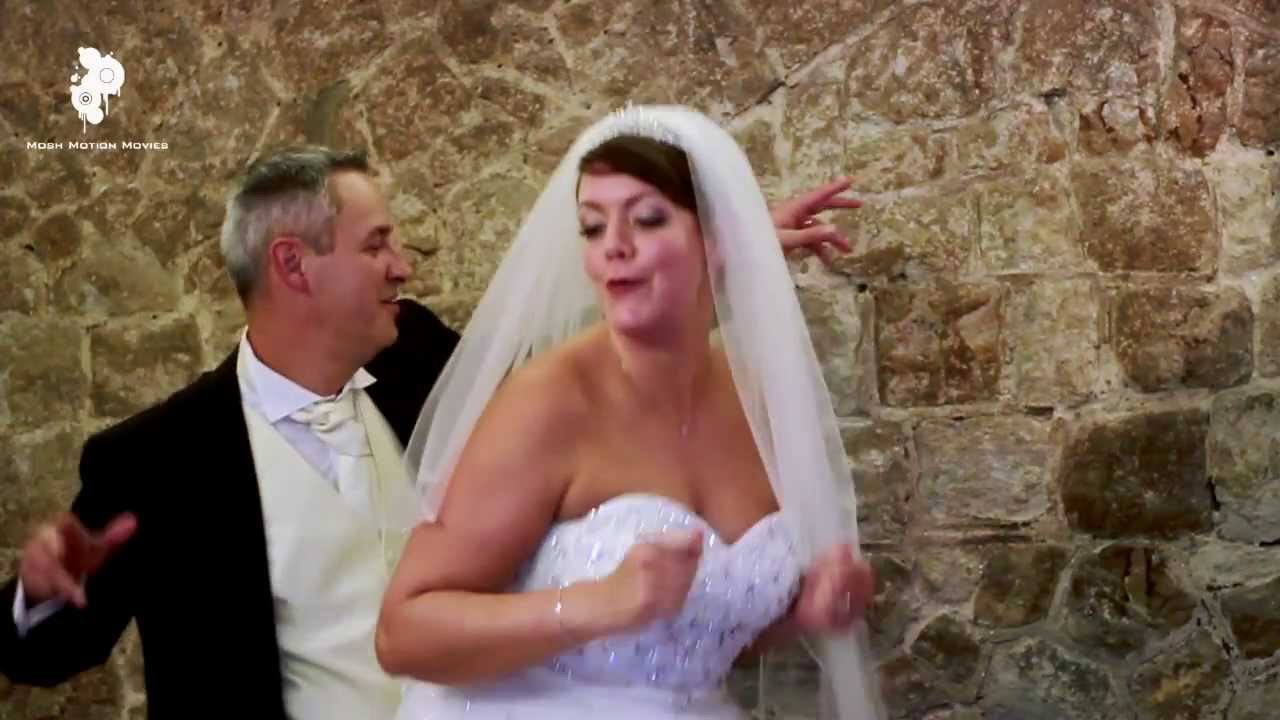 Marryoke - Kelly and Rob I Got A Feelin'