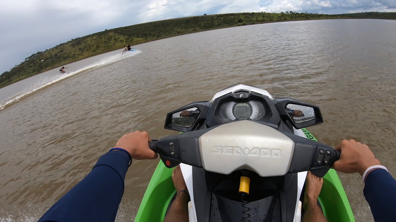 Jet ski sea doo gti 130 acelerando na represa
