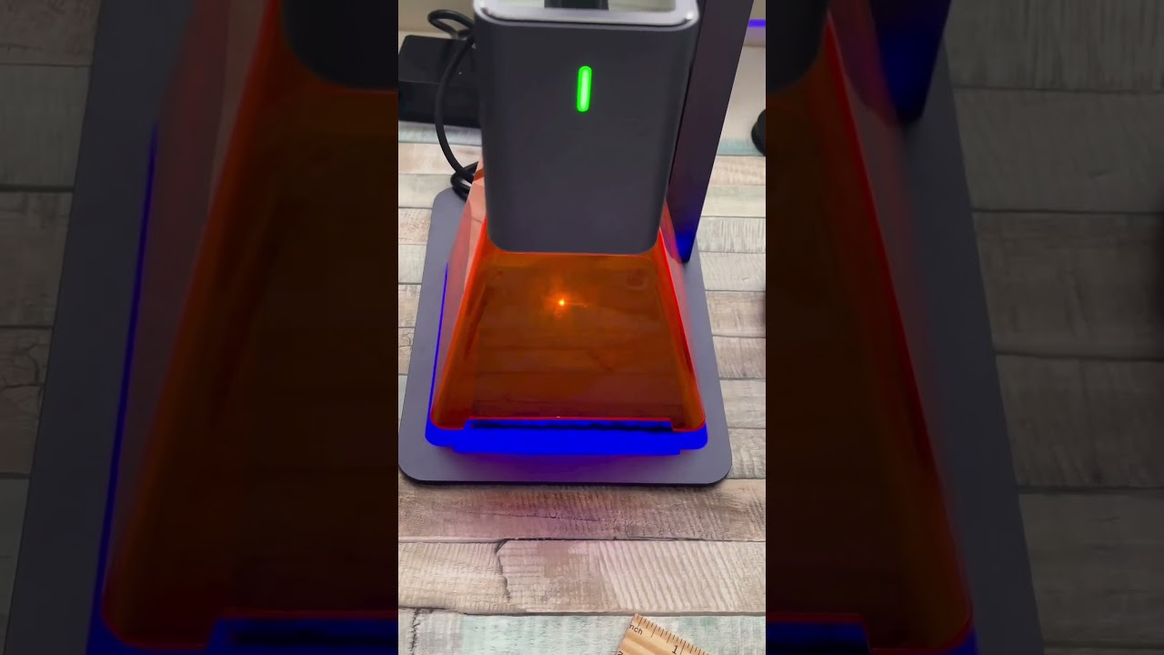 How many materials can LaserPecker 2 work on?