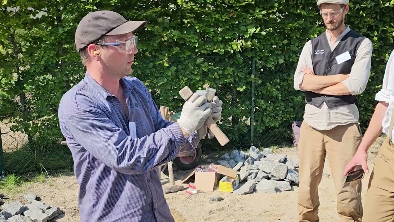 Breaking and trimming stones