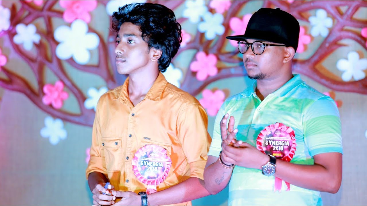 Super 4 sreehari & madhu footlighs | Dance | keralavarma college