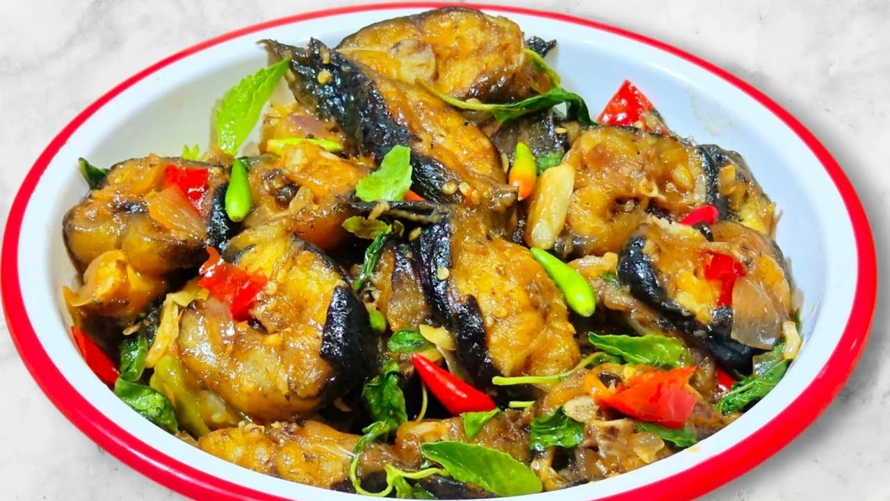 ត្រីអណ្ដែងឆាម្រះព្រៅ ធ្វើរបៀបនេះម្ហូបនឹងឆ្ងាញ់ តោះរៀនធ្វើម្ហូប Delicious food channel