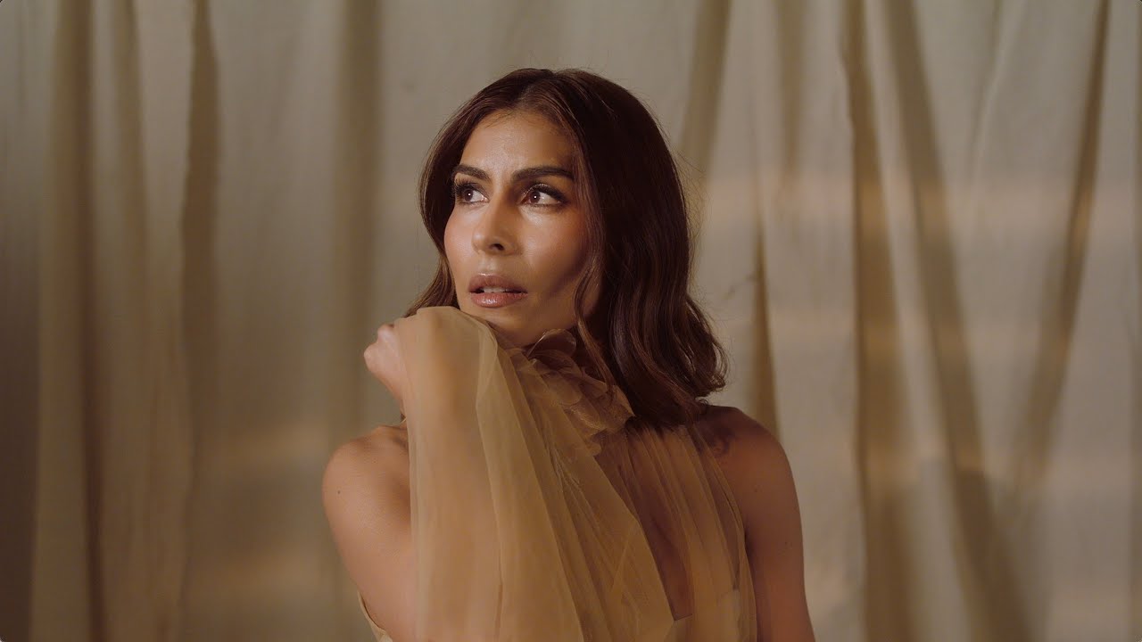 Mar&iacute;a Le&oacute;n - Ayer Llor&eacute;