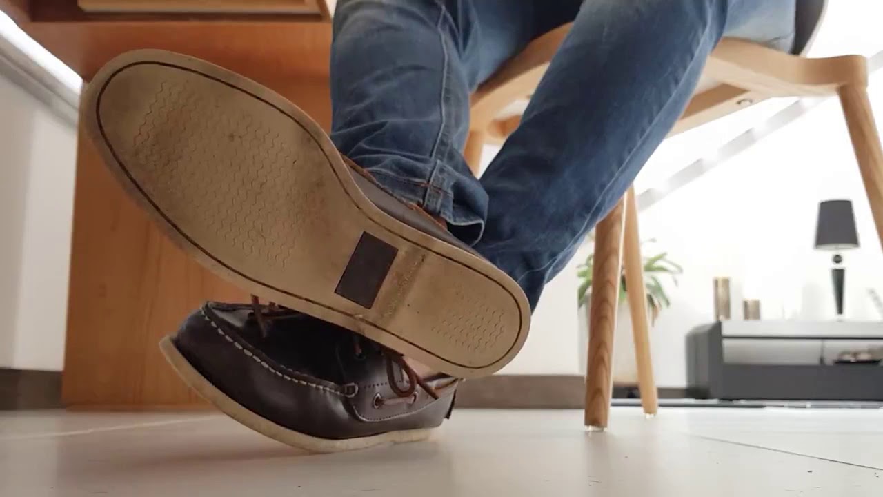 Some shoe play with with sockless Tommy Hilfiger boat shoes