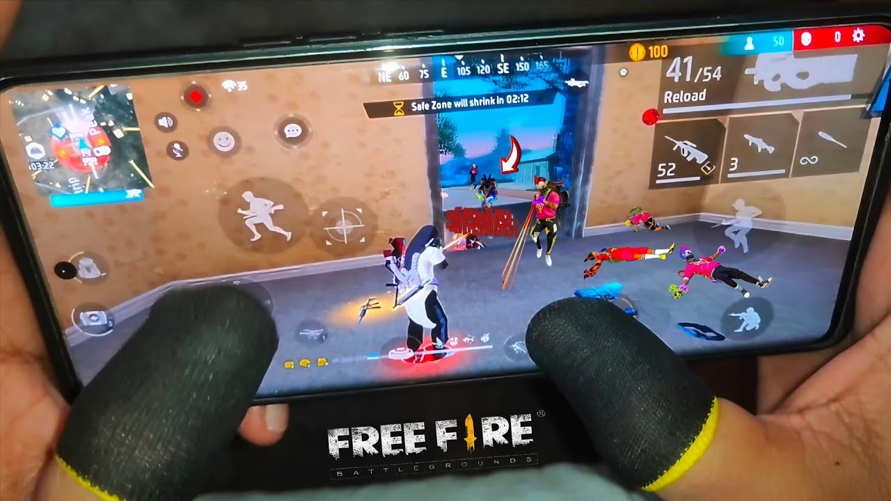 FREE FIRE SOLO VS SQUAD HANDCAM GAMEPLAY 