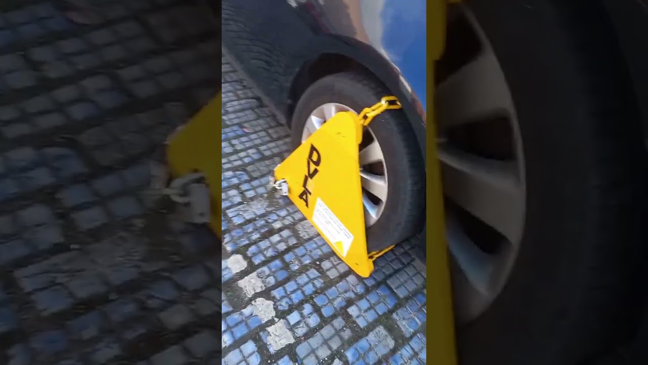 Untaxed Cars LOCKED in the UK! 🚔🚨 #uk #untaxedvehicles #automobile #middlesbrough #carClamp