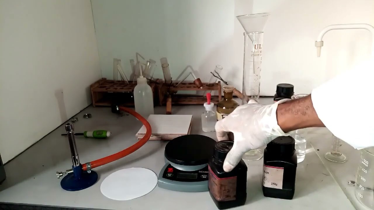 QUANTITATIVE ANALYSIS. Iodine Thiosulphate Titration. Part 1. (Iodimetric redox titration)