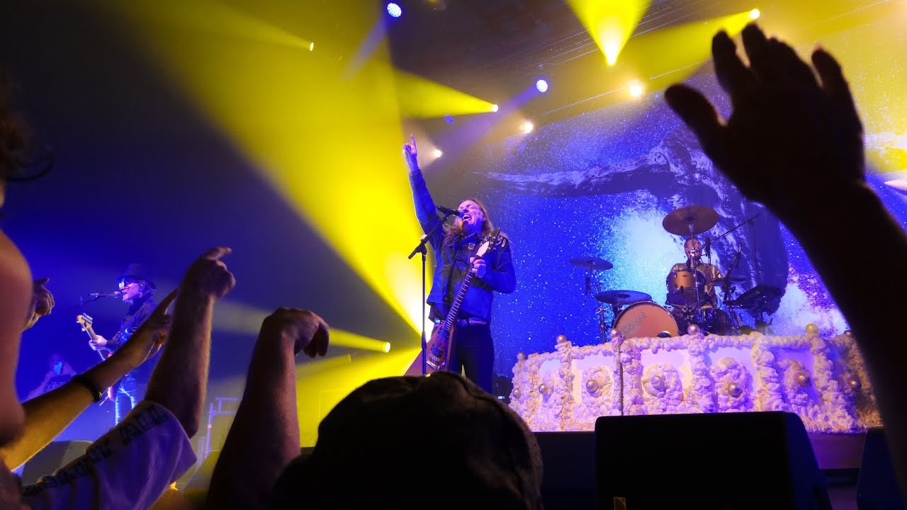 D-A-D - Sleeping My Day Away (Live at Filmstudion, 2024)