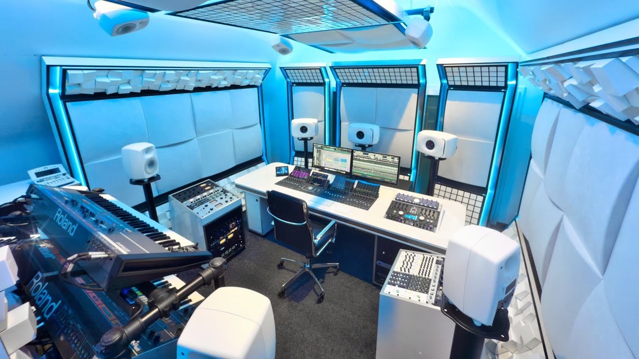 Spatial Moon Studios | My ultimate 2025 studio tour