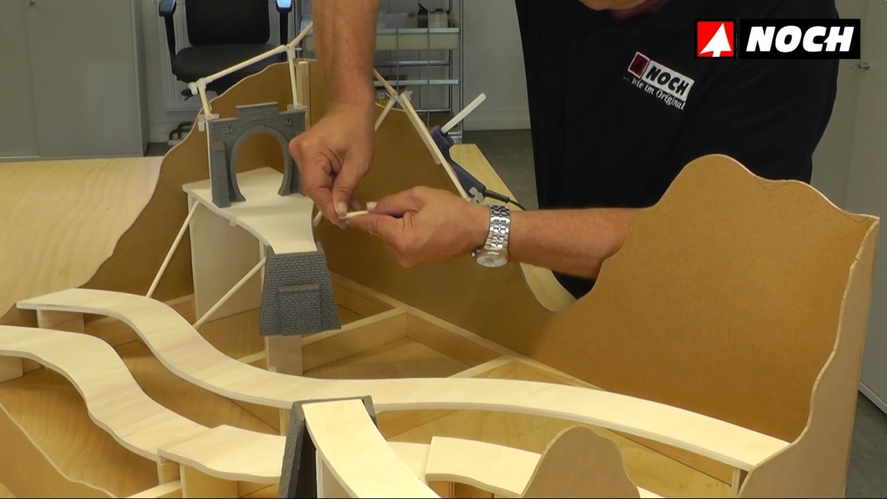 NOCH Bastel-Workshop Modell-Landschaftsbau Teil 3 von 24: Arbeiten mit TERRA-FORM