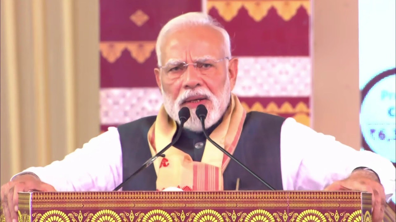 LIVE : PM Shri Narendra Modi lays foundation stone, inaugurates development works in Darrang, Assam