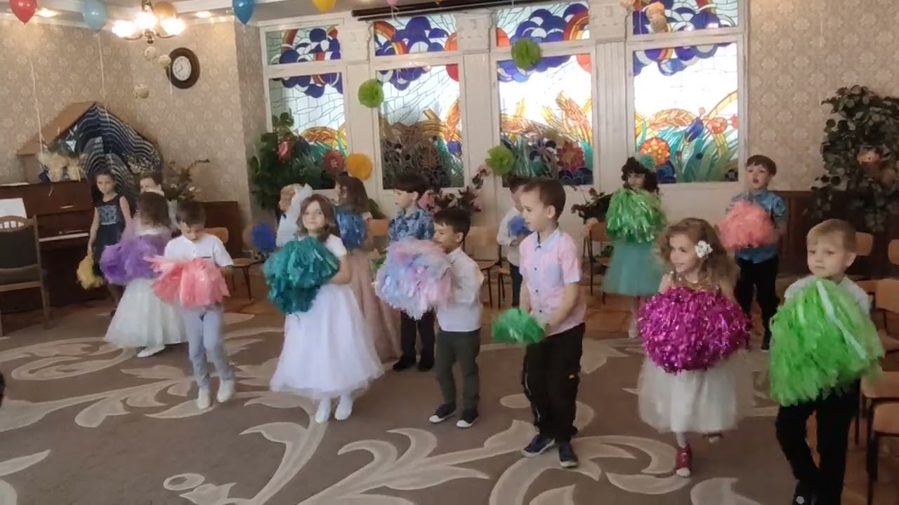 @Танці в садку від Мар'яни. Танець ,,Сонце, літо