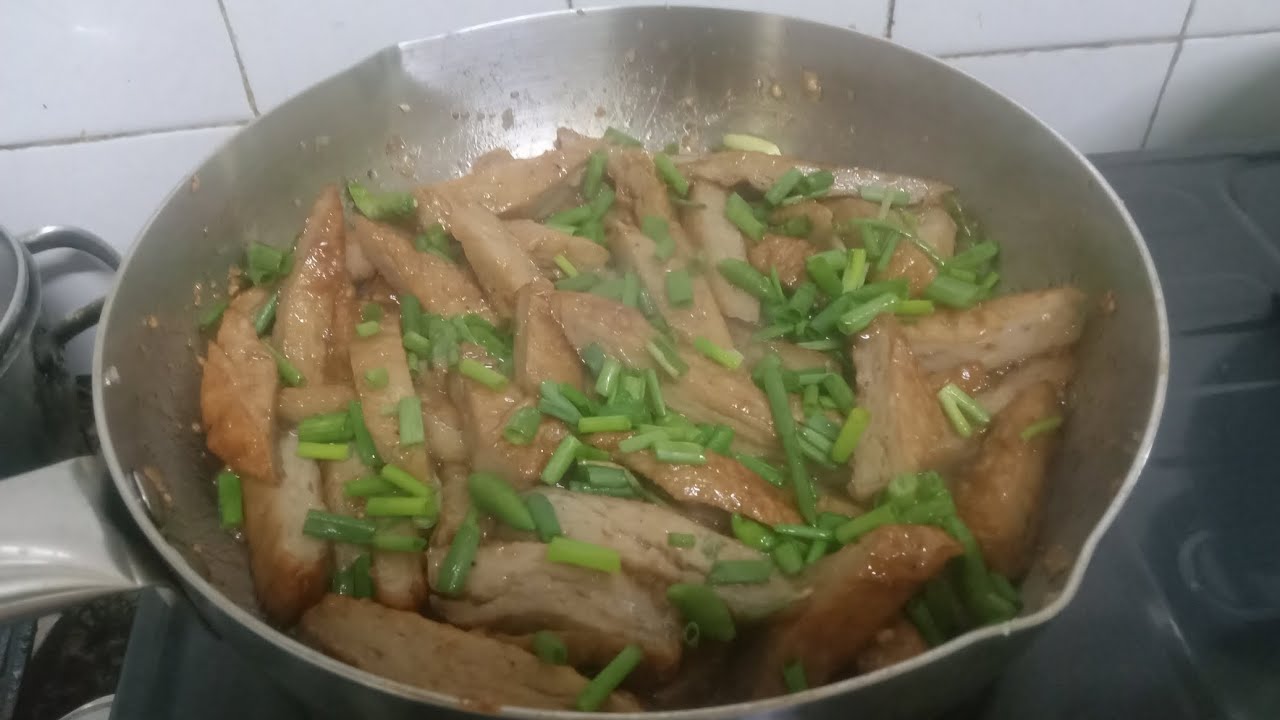 Chả cá rim kết hợp cùng canh bí xanh 