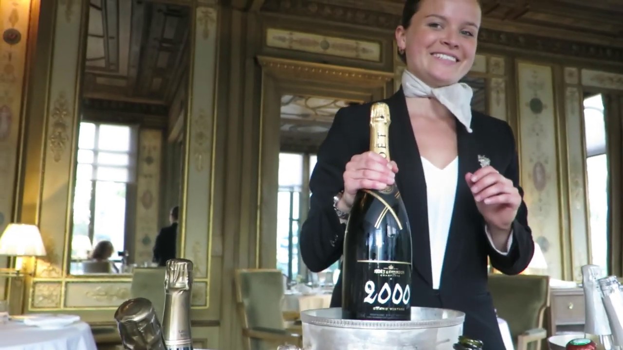 Lady knows everything about wine & Champagne 4 Michelin Star Restaurant Pavillon Ledoyen in Paris