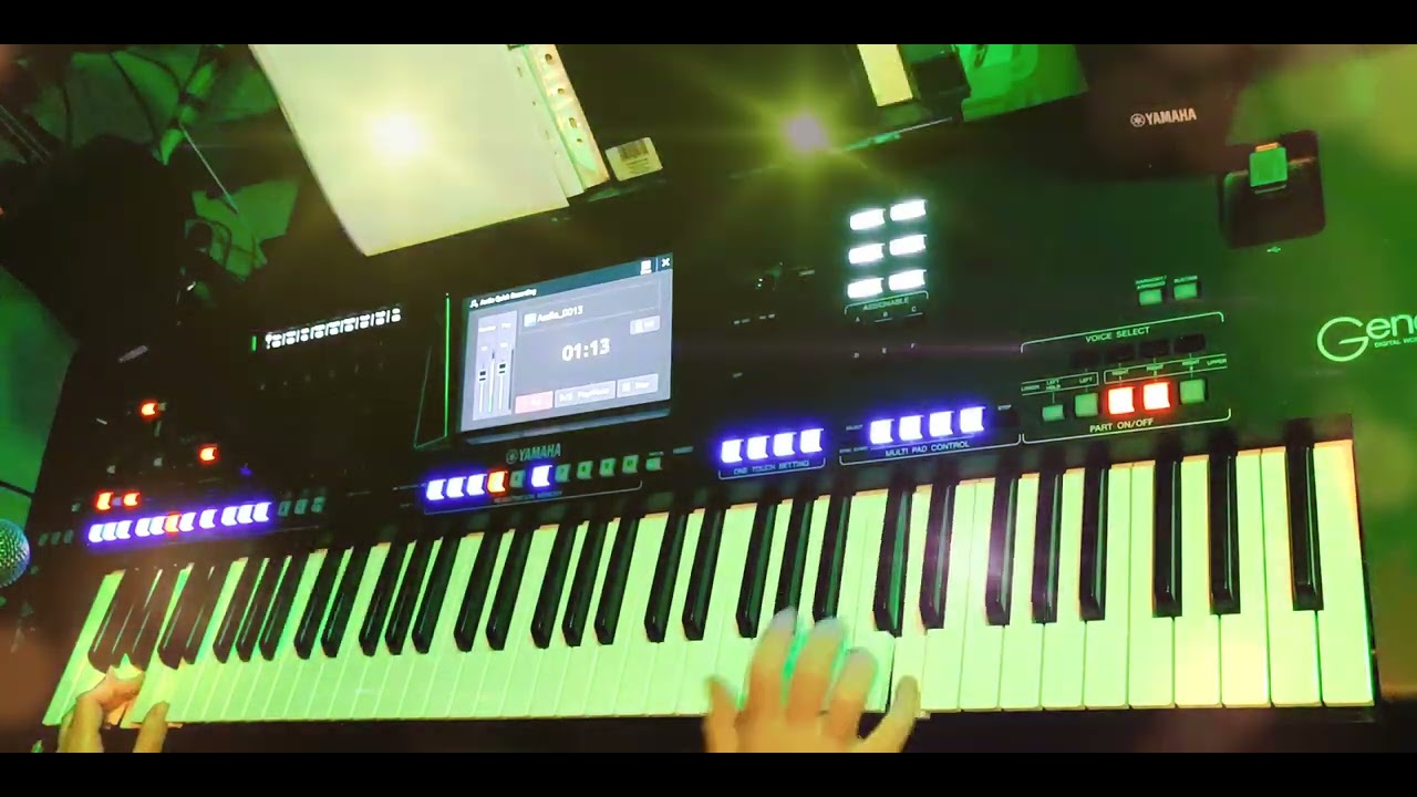 Csepereg az eső ... - ( Feldolgozás ) - Yamaha Genos