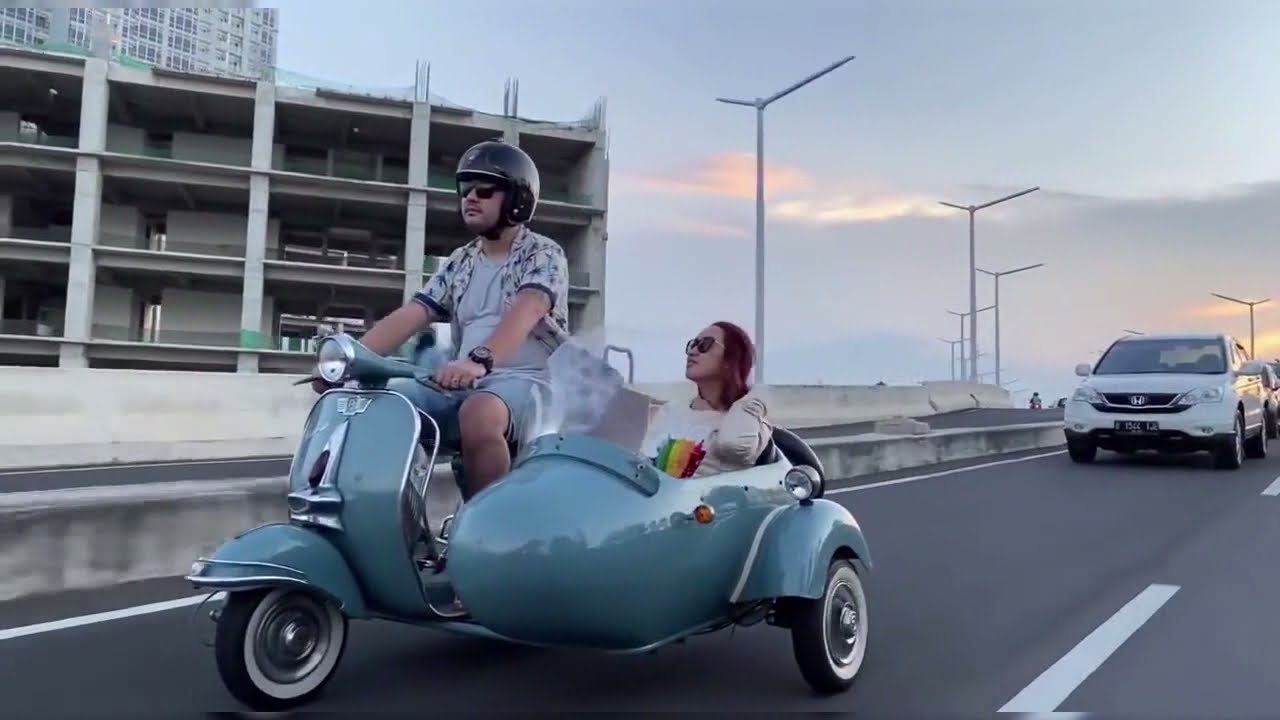 Vespa  VBB with sidecar 1964. www.VespaSidecar.com