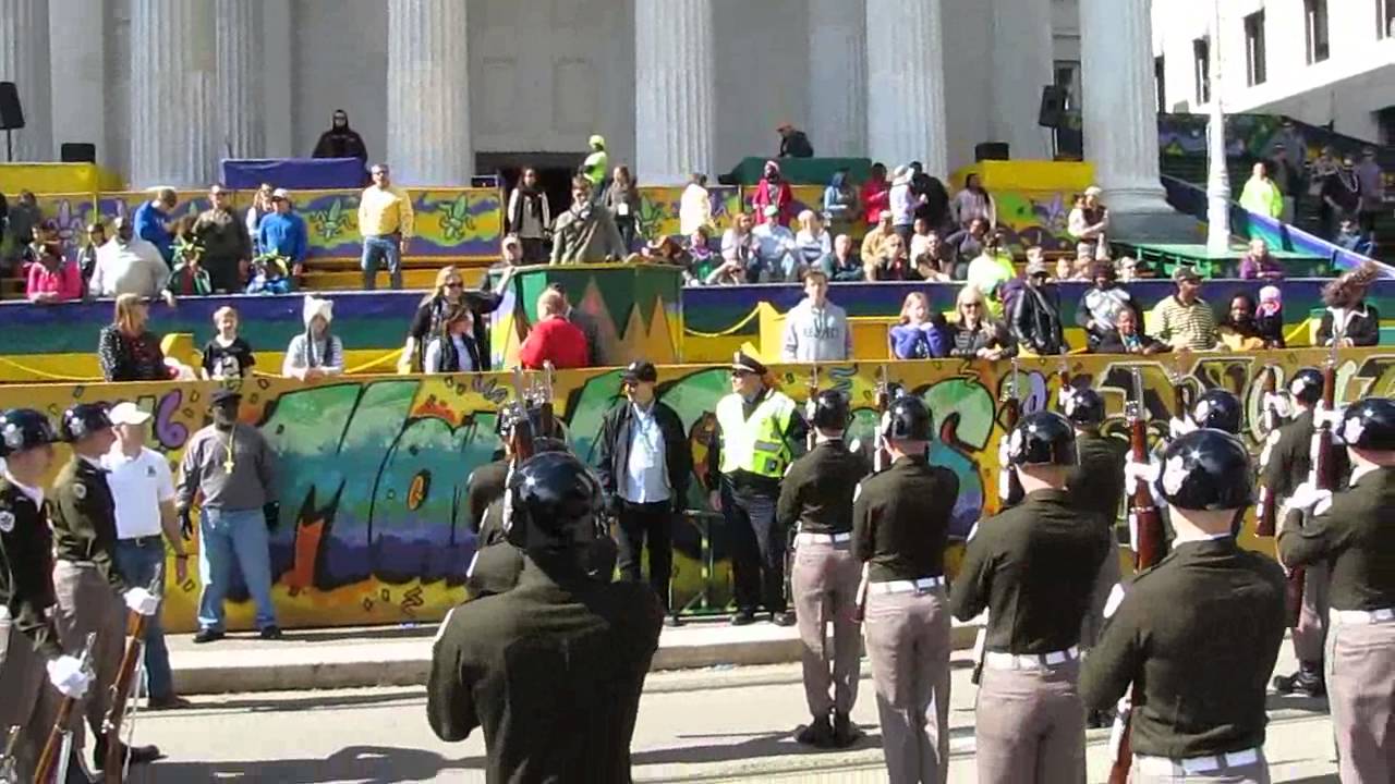 FDT 2019 - Krewe of Iris 2016 parade