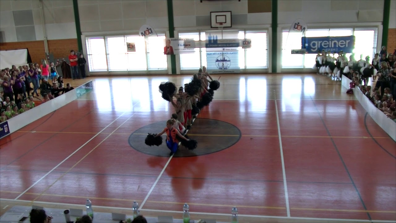 Ametyst DDM Nýrsko  Lenka Bednářová  Flintstoneovi