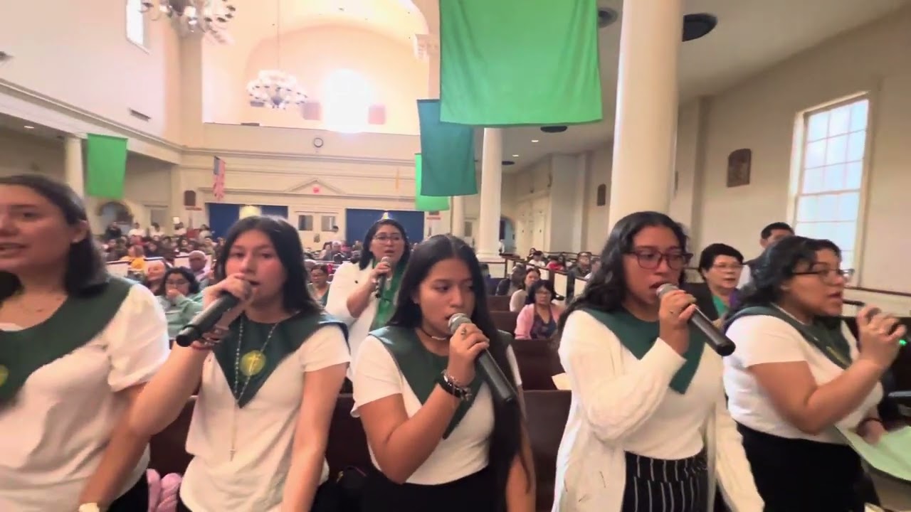 Salmo 95, cantemos la grandeza del Señor. (Ministerio Catolico Luz de Cristo)