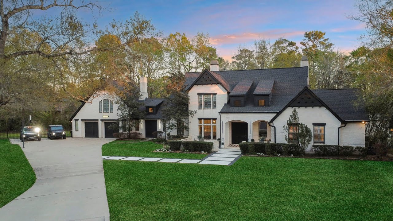 3702 Deerbend Ct - Spring, TX 77386