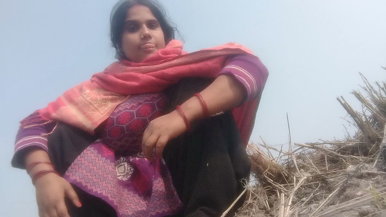 जंगल में हो गया मंगल देख सकते हैं क्या कर रहे हैं#poojacutevlog 