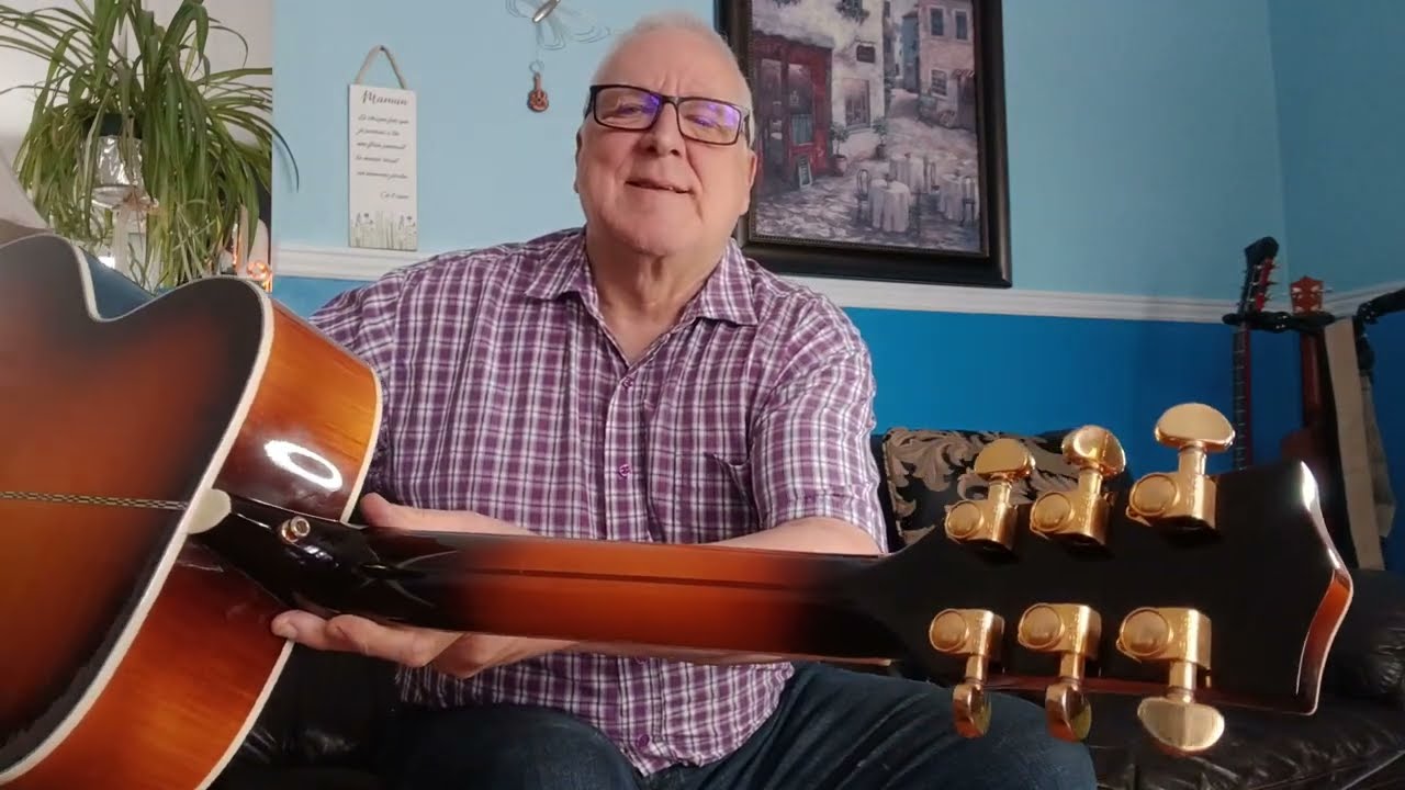Passion extrême entre lui et son instrument de musique   faut voir et écouter