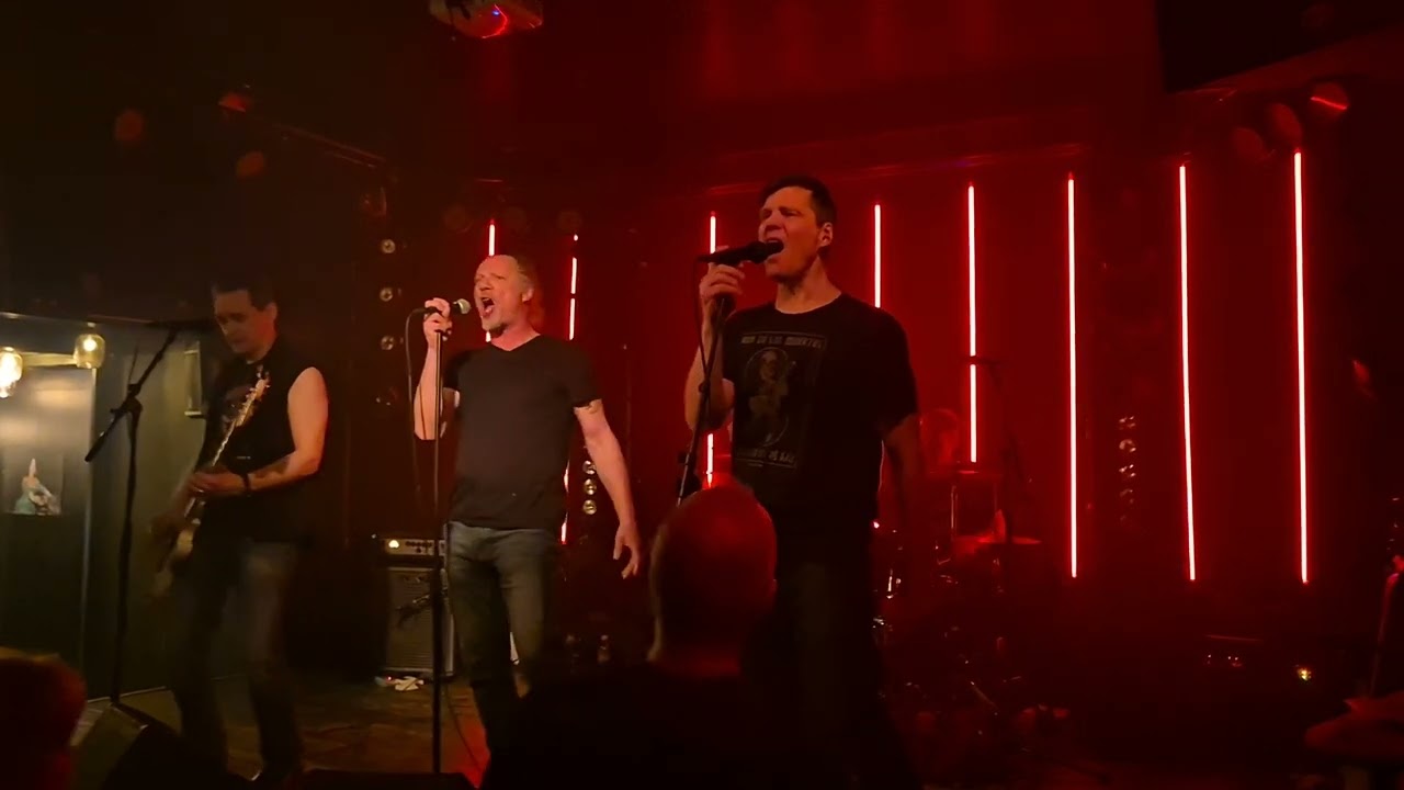 Dead Society & Antti Reini- Toinen maailma. 28.02.26, Kuudes Linja, Hki