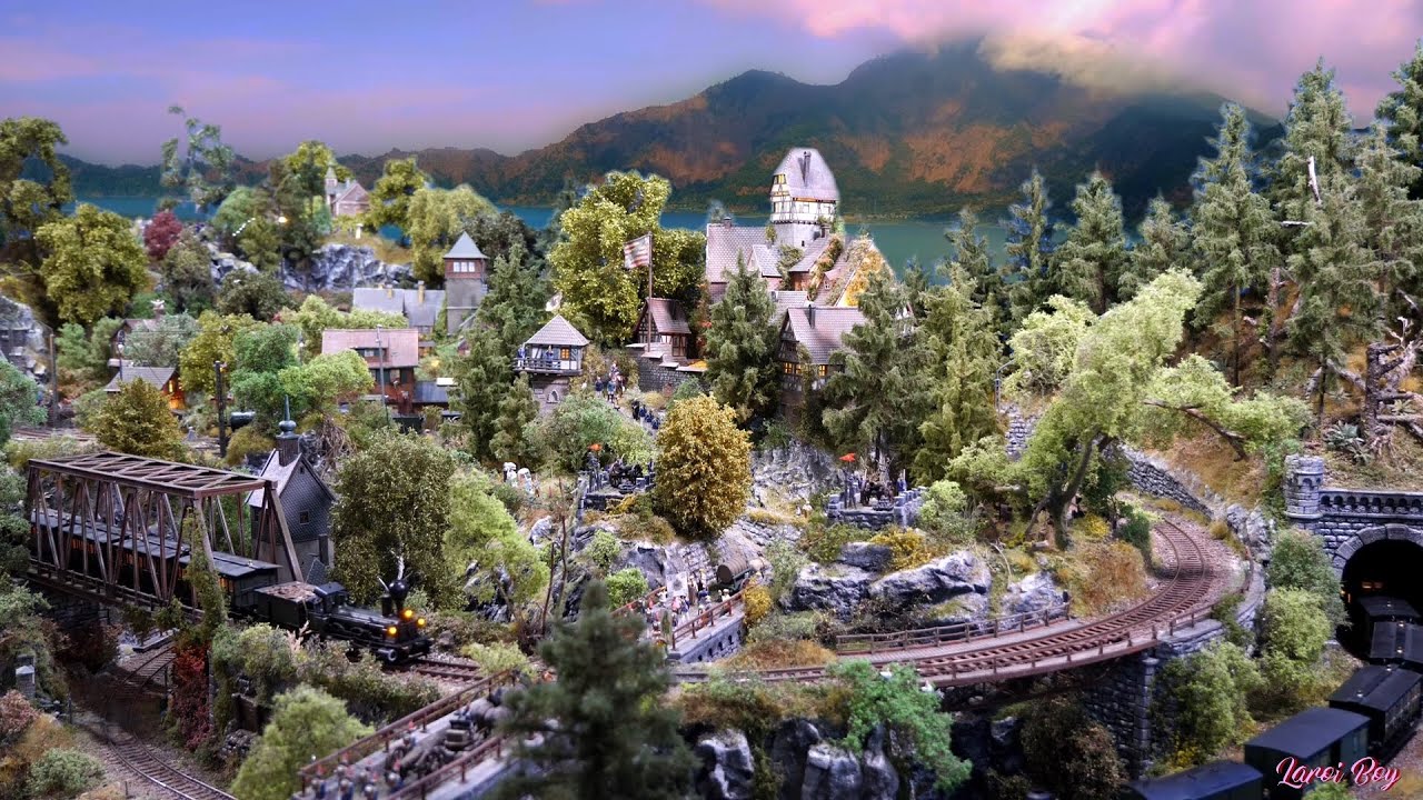 Bitte einsteigen. Eine Reise in die Vergangenheit. Modelleisenbahn Epoche I. Fahrbetrieb  Laroi Boy