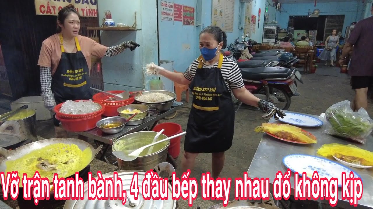 VỠ TRẬN TANH BÀNH, QUÁN BÁNH XÈO MIỀN TÂY HOT NHẤT SÀI GÒN GIA ĐÌNH 4 ĐẦU BẾP THAY NHAU ĐỔ KHÔNG KỊP