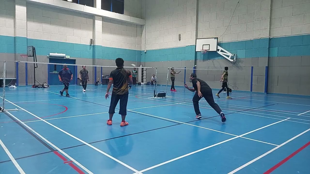 Badminton di Doha. 10.2.2026. Rusli/Khairul  vs Douban/Aizat.
