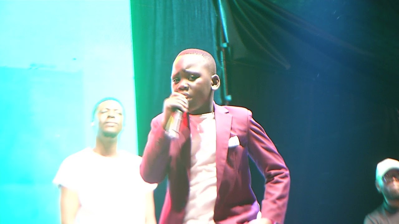THINAH ZUNGU challenged By His SON Live @ THOBELA  FM Gospel Festival 2022