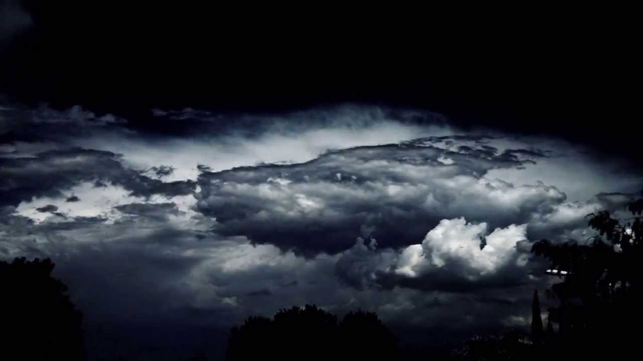 Hypnotic Clouds