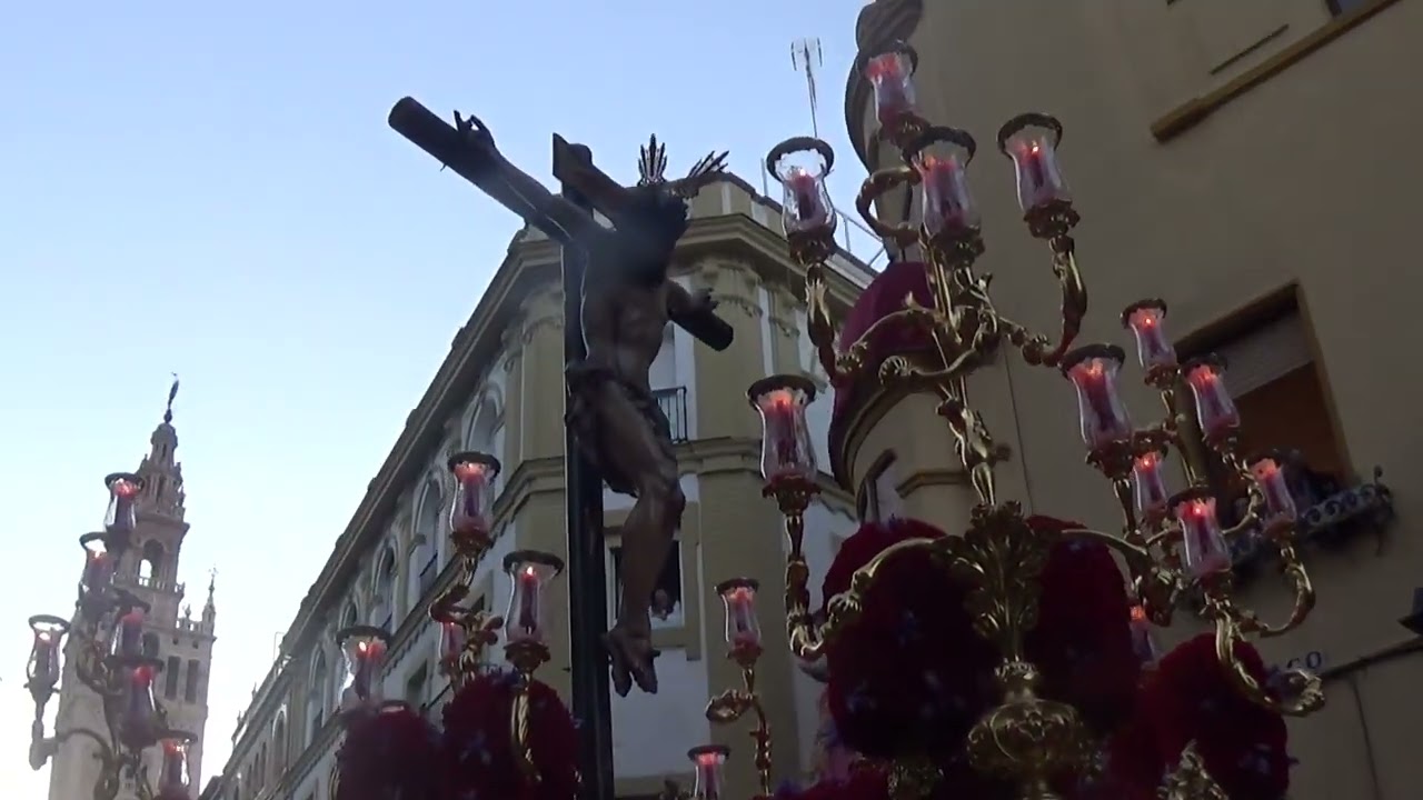 Cristo de la Salud (Hermandad de San Bernardo) Semana Santa 2022 Esquina De la Calle Mateos Gago