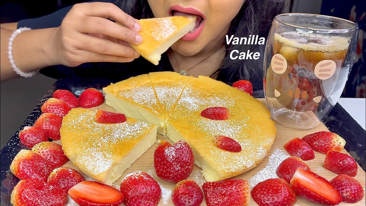 Cafe in my home_Vanilla cake with strawberry_Iced Coffee | ASMR Eating & Cooking 