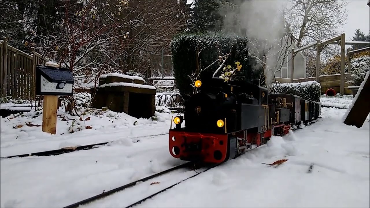 Winterdampf mit Reppingen Alfried und Regner 99 4701 LGB Echtdampf