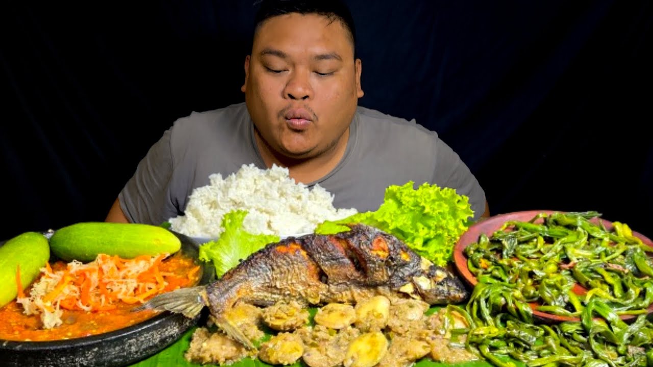 HANTAM JENGKOL TUA SAMBAL IJO TUMIS GENJER IKAN PATIN SENGAH KG. .