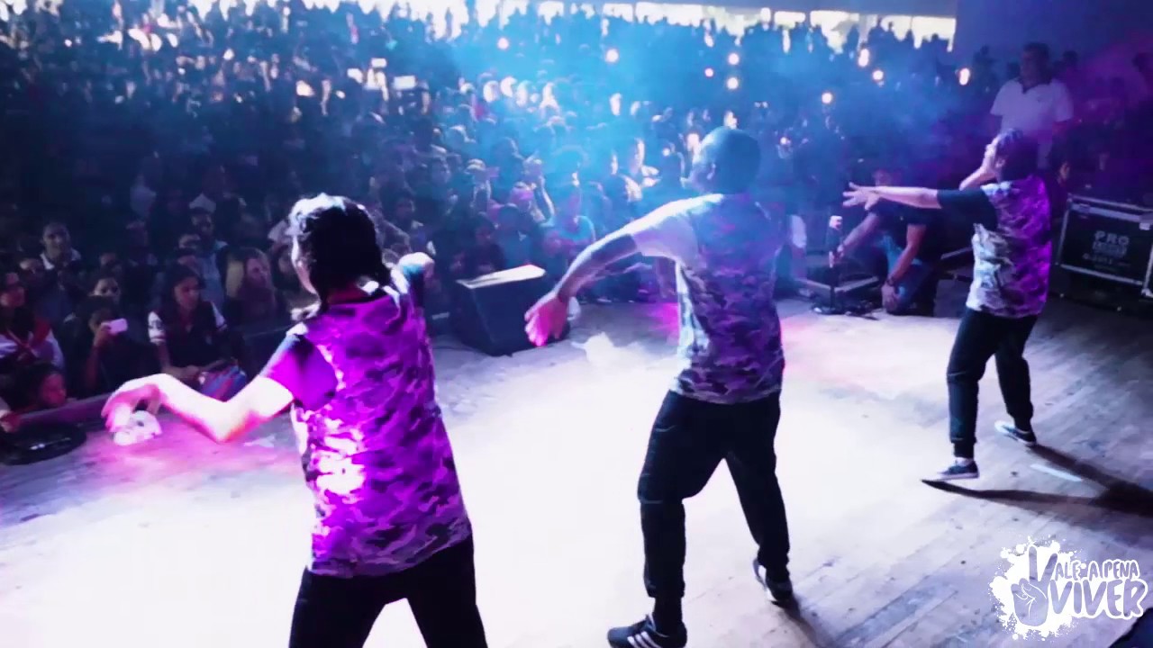 Street Dance FJU Paraná / Vale a Pena Viver - O Show