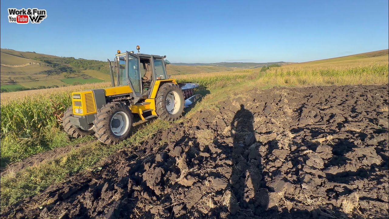 Începem munca la câmp 💪 #JohnDeere #Renault 