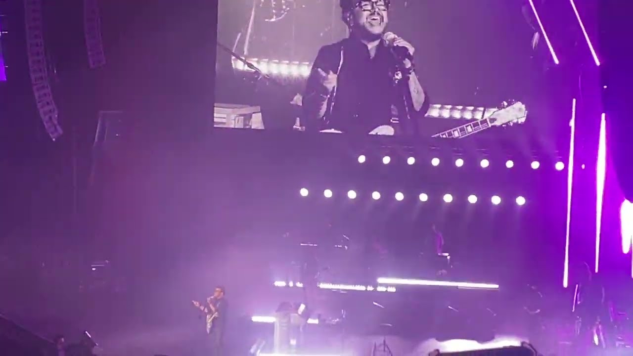 Lindas criaturitas - Aleks Syntek en el Auditorio Nacional