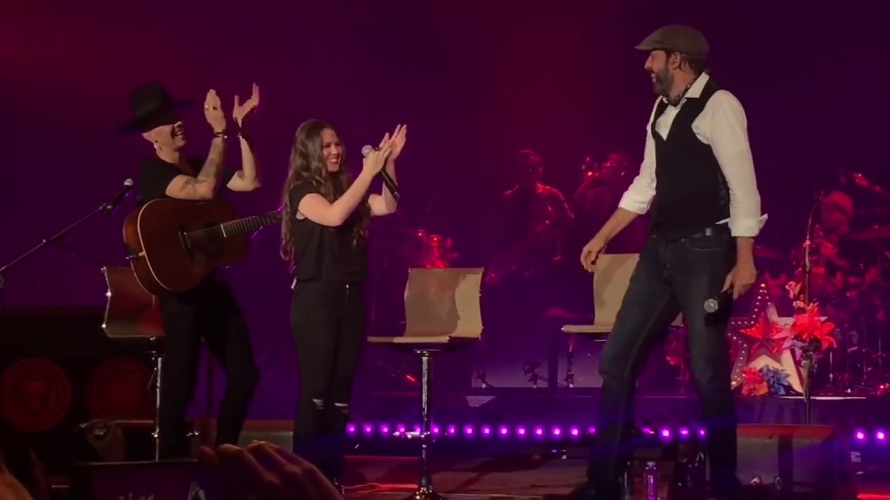 Jesse & joy- Bachata Rosa ft. juan luis Guerra Un Besito Mas Tour(Auditorio Nacional 2017)