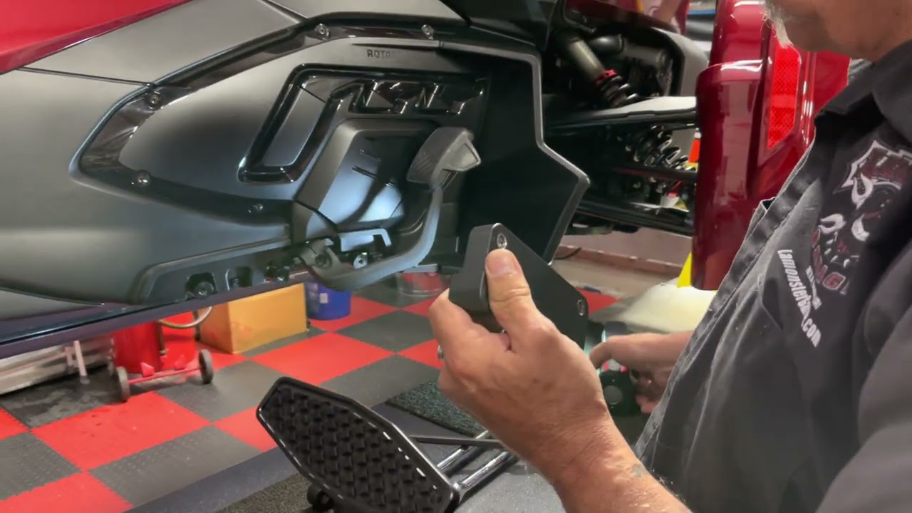 2020-21 Can Am Spyder RT Floorboard Riser