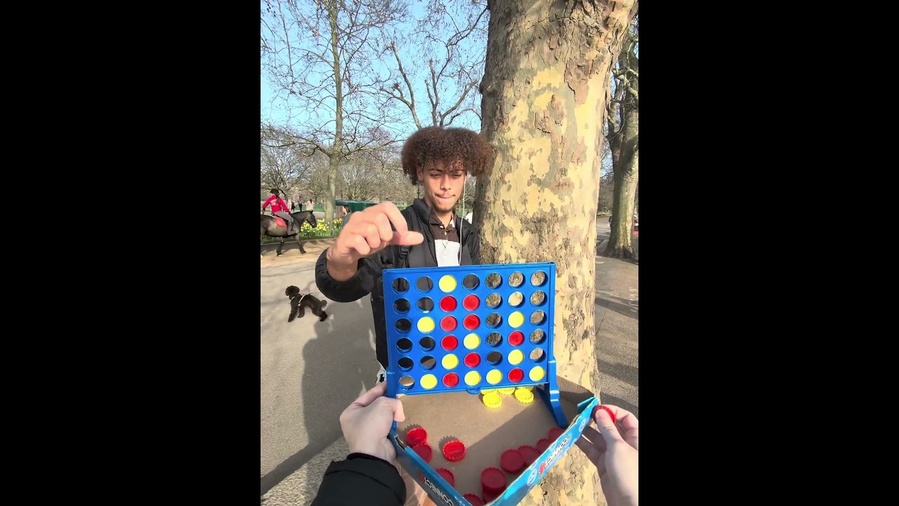 Playing random people at connect 4 #connect4 #game #public