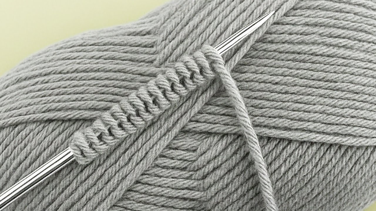 ONLY 2 ROWS! Very Easy and Beautiful Knitting Pattern. Cardigan Scarf Sweater Patterns 🧶🎉