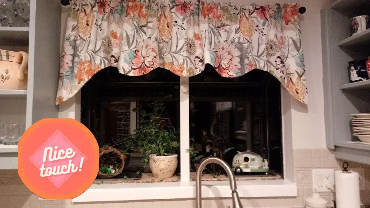 Add the Finishing Touch by making a new Kitchen Valance