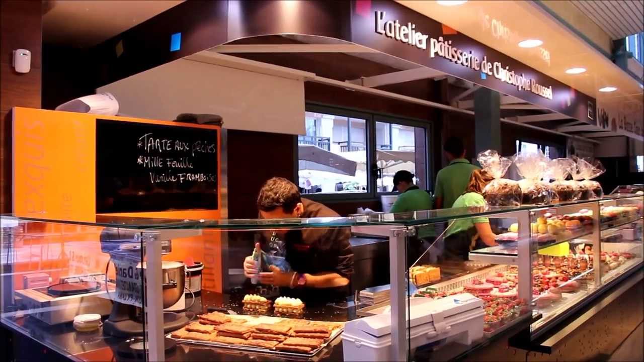 La vie de l'Atelier Pâtisserie de Christophe ROUSSEL sous les Halles de la Baule