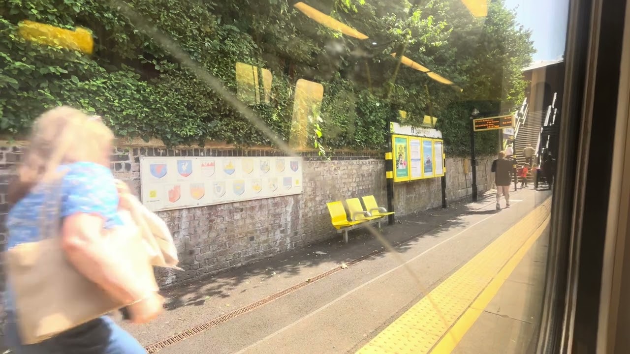 Merseyrail class 507 (507 016) from Liverpool Central to Hunt Cross