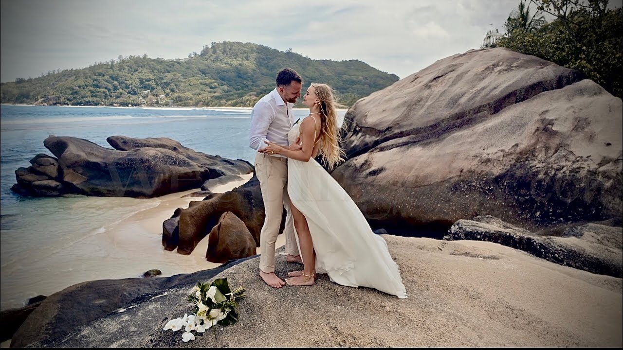 Wedding in Seychelles with Weddingsey.com